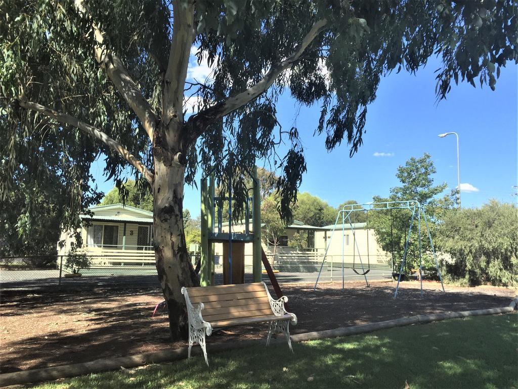 Junee Tourist Park Екстер'єр фото